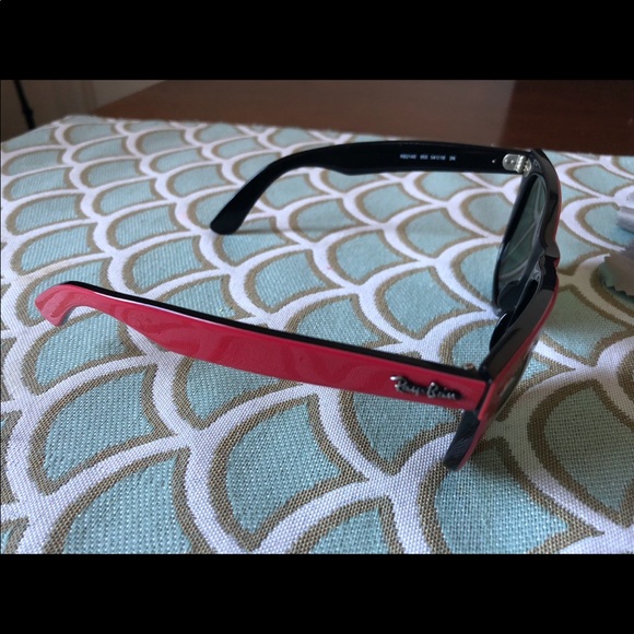 Ray-Ban sunglasses main image 12